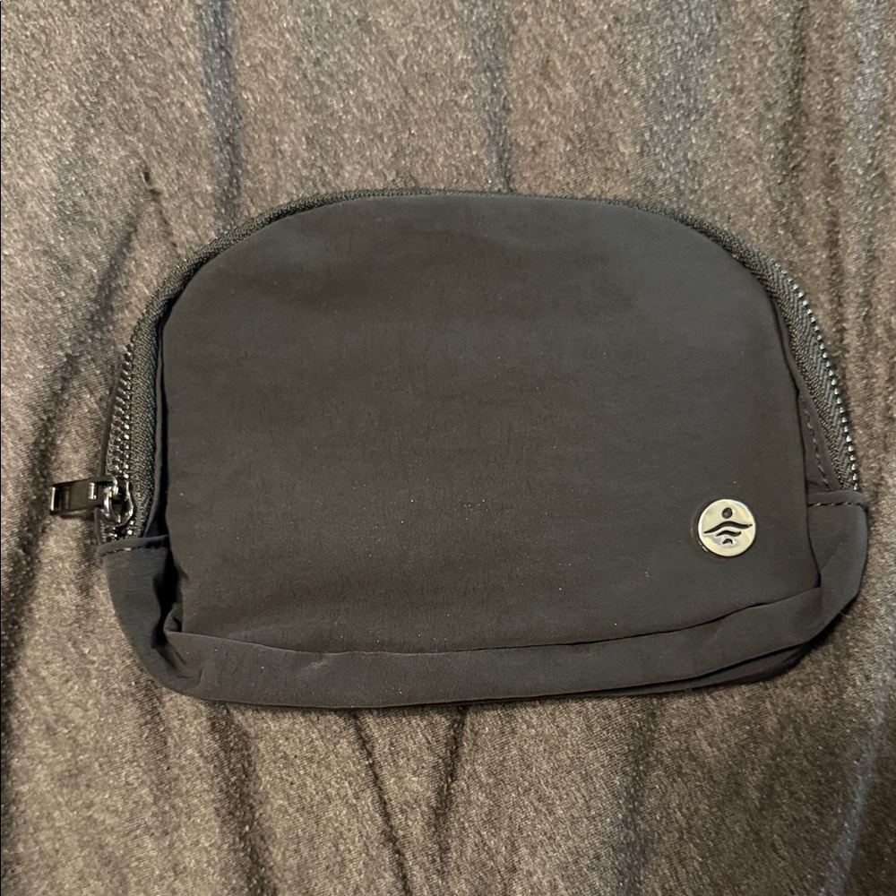 HALARA Black Crossbody Bag